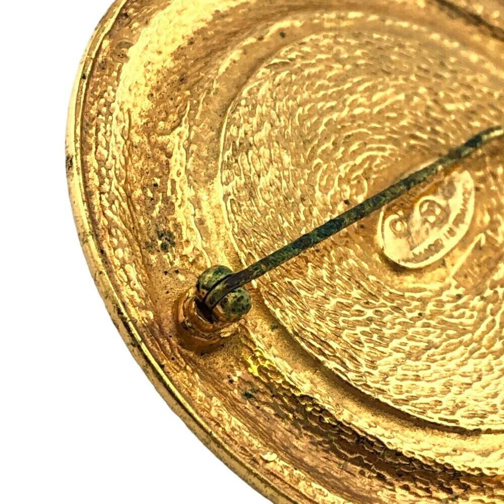 CHANEL Authentic Gold Brooch - Picture 6 of 11